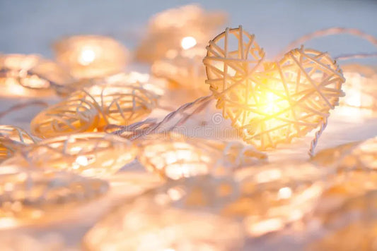 20 White 3D Hollowed Rattan Heart-Shaped 3M String Fairy Lights, Battery (AA) Indoor & Outdoor Decorations Wedding Valentines Romantic Room Table Lighting