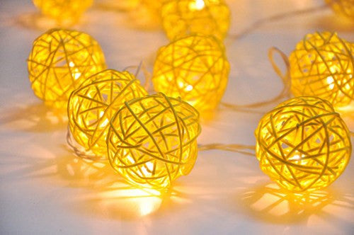 1 Set of Yellow 5cm Rattan Cane 20 Ball Battery Power 3m String Lights Christmas Gift Home Wedding Party Bedroom Decoration Table Centrepiece