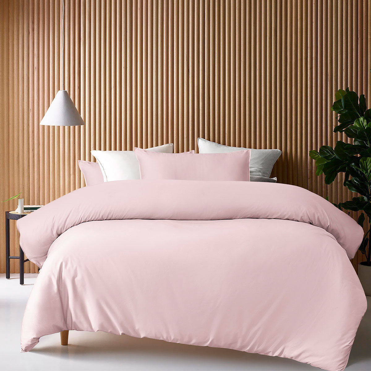 Accessorize 400TC Blush Bamboo Cotton Double Stitch Quilt Cover Set Queen