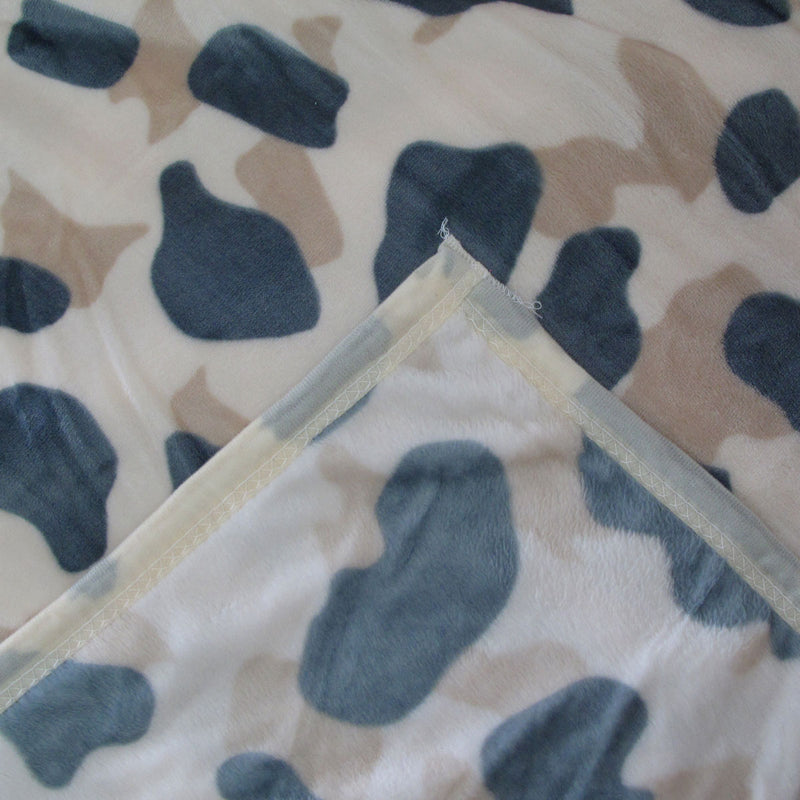 Animal Pattern Soft Flannel Plush Queen Size Blanket 220 x 240cm Jaguar