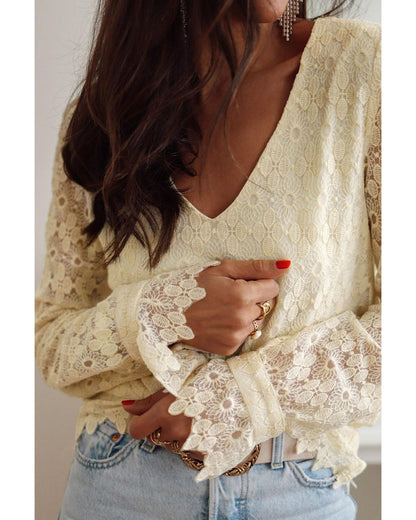 Azura Exchange Floret Lace V Neck Long Sleeve Blouse - M