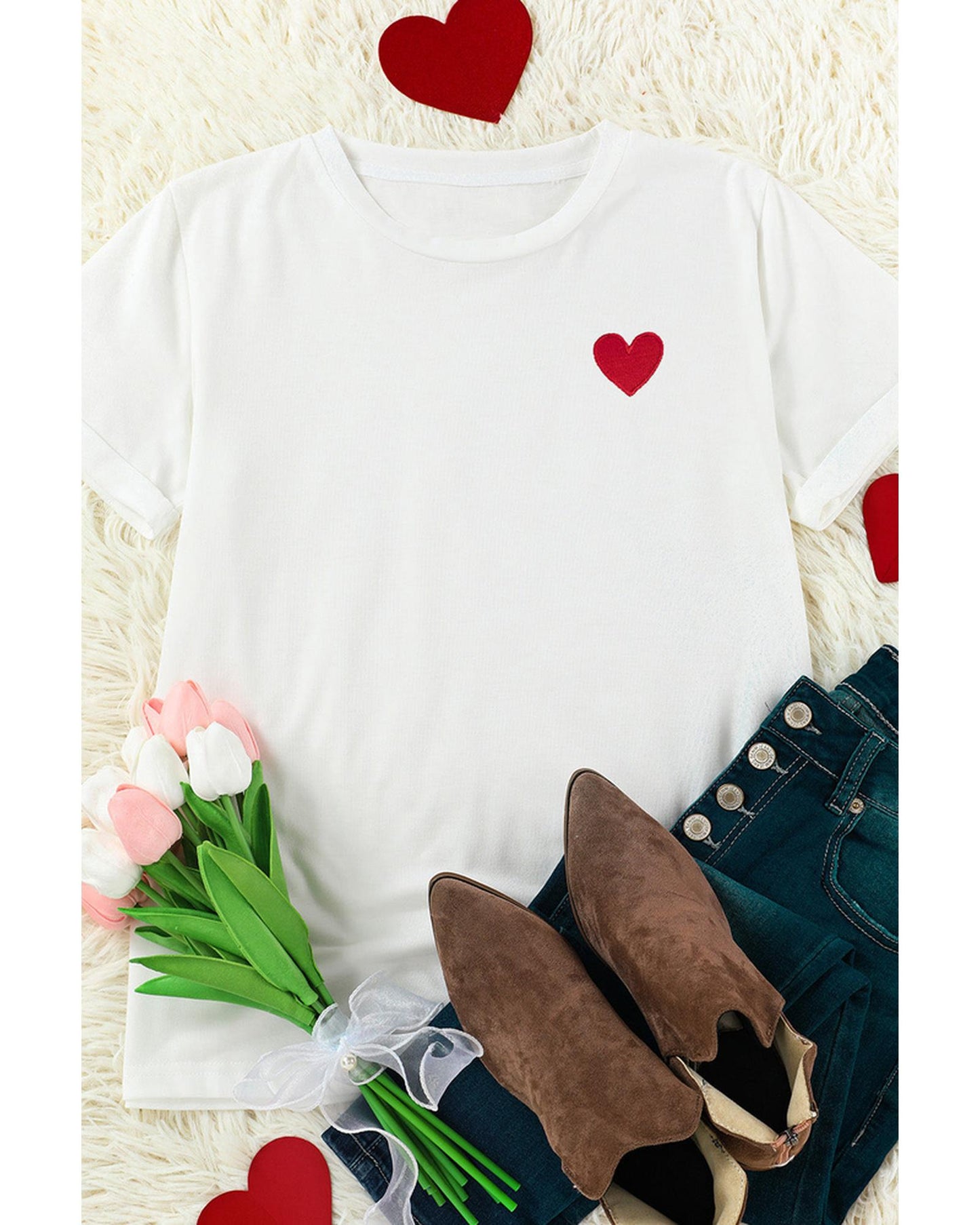 Azura Exchange Embroidered Heart Pattern T-Shirt - 2XL