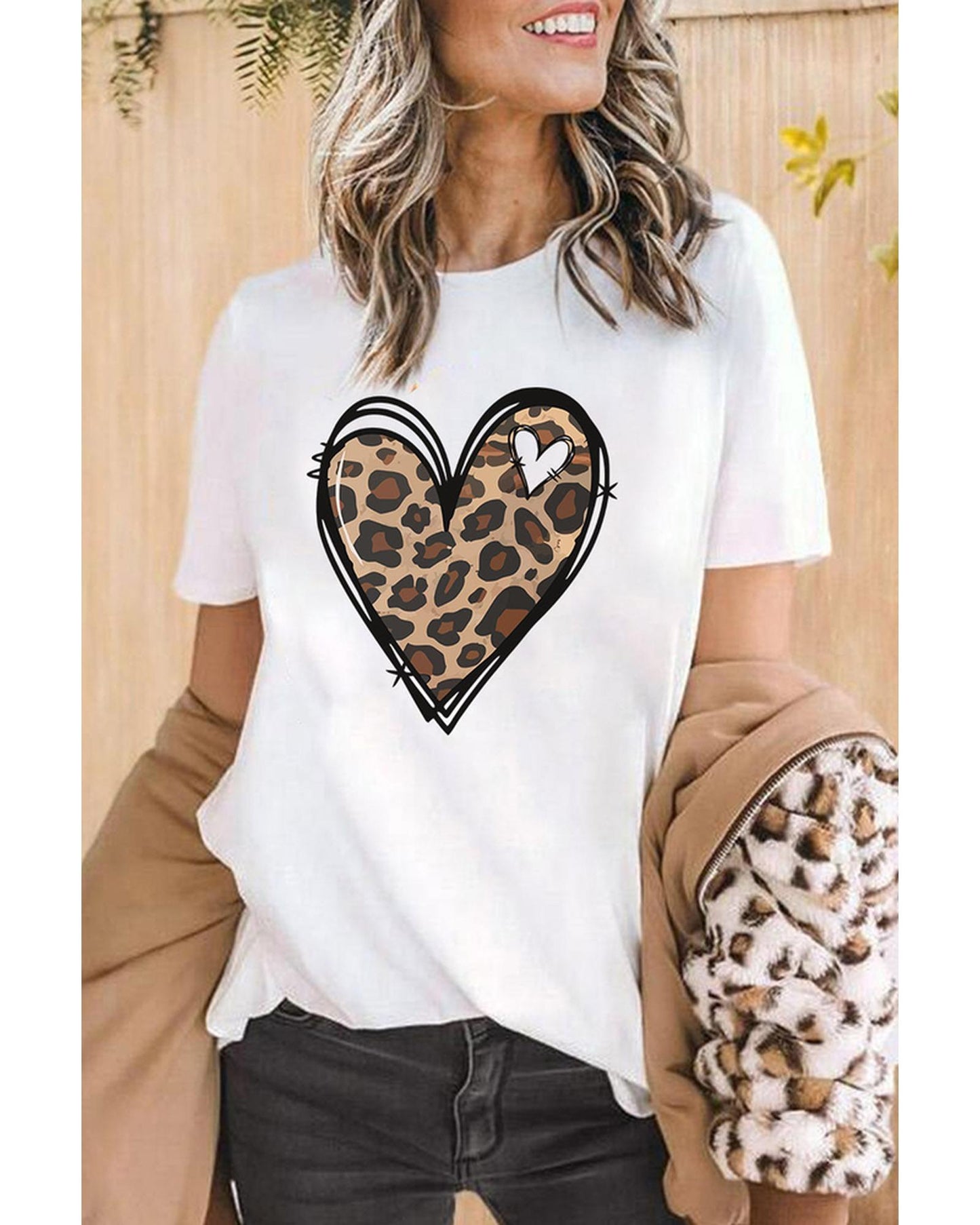 Azura Exchange Leopard Heart Pattern Print T-Shirt - 2XL