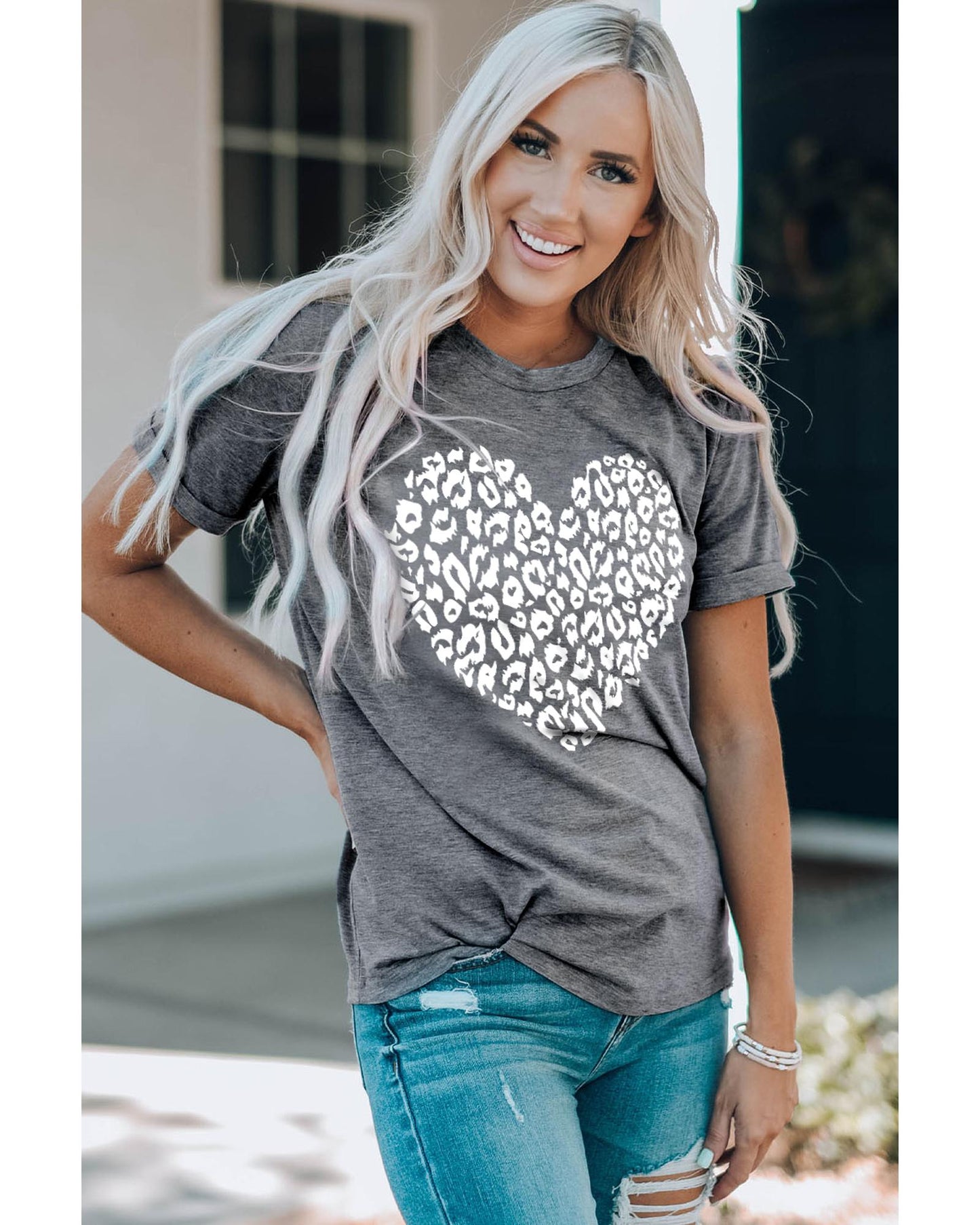 Azura Exchange Leopard Kiss Print Valentines Heart Graphic Tee - 2XL