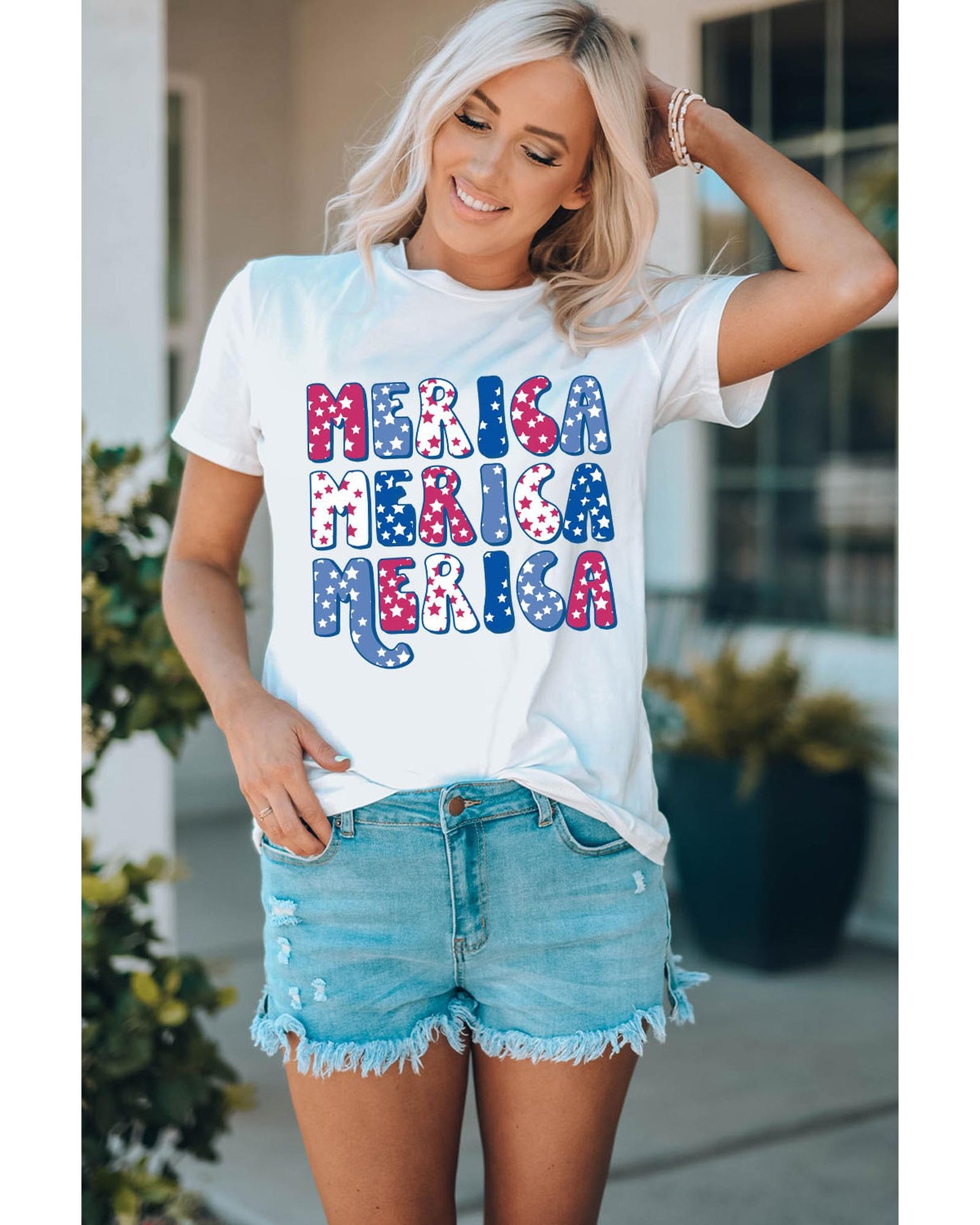 Azura Exchange Graphic Tee with MERICA Flag Element - M