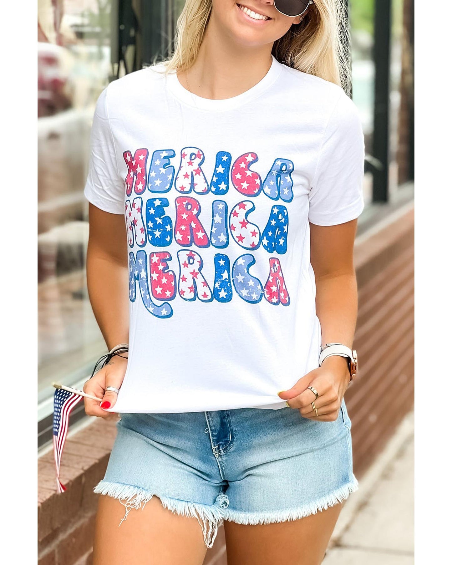 Azura Exchange Graphic Tee with MERICA Flag Element - M