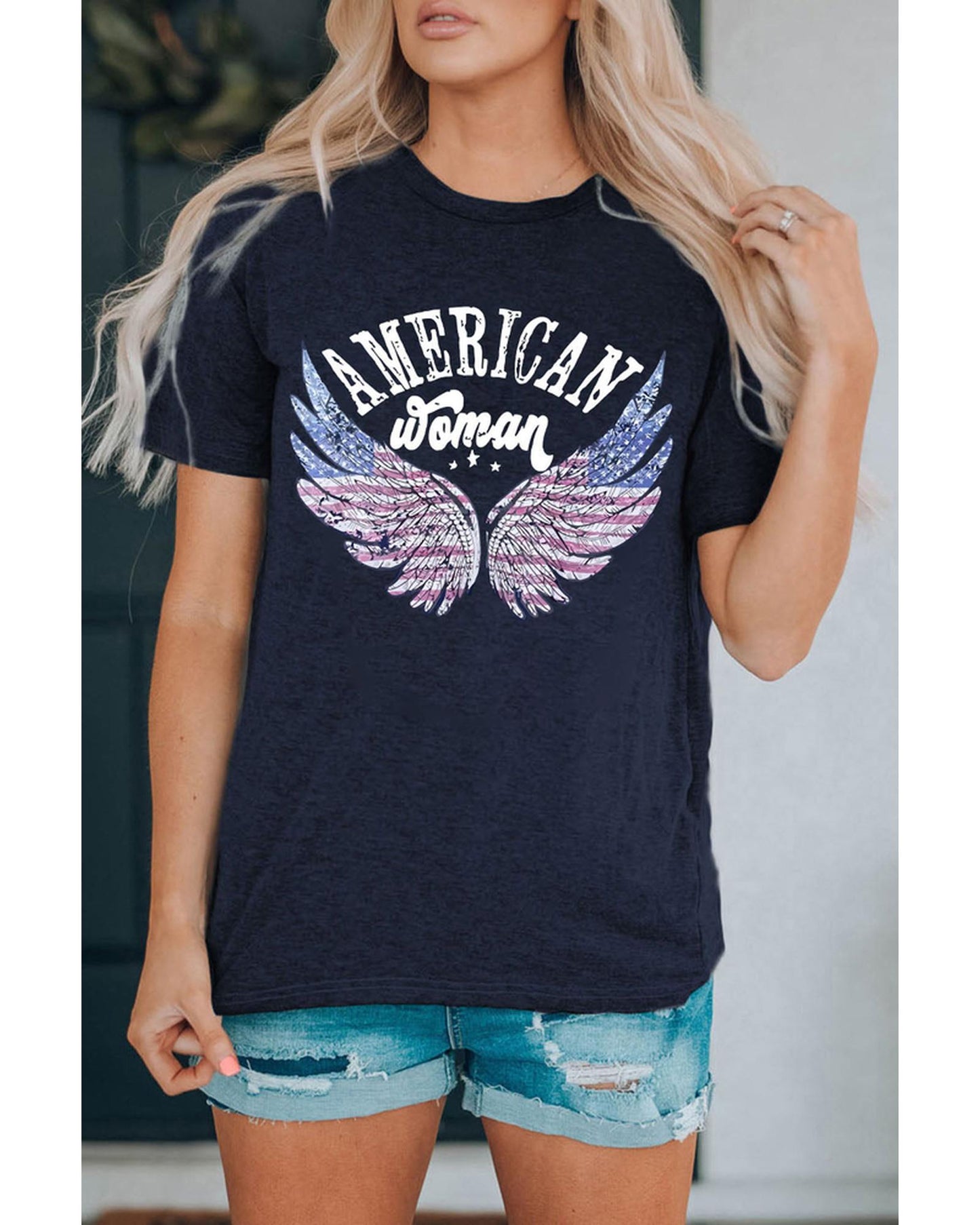 Azura Exchange American Woman Eagle Wing Flag Graphic Tee - XL