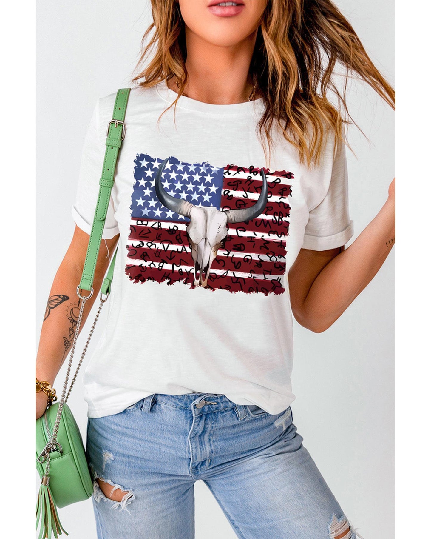 Azura Exchange American Flag Graphic Tee - M