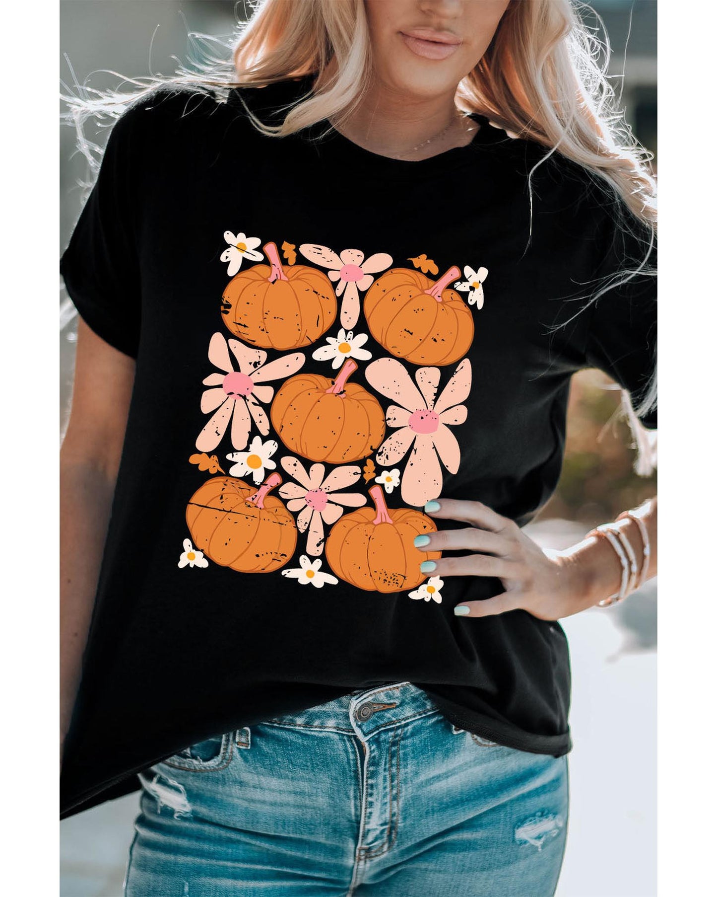 Azura Exchange Pumpkin Flower Square Graphic Tee - 2XL