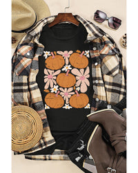 Azura Exchange Pumpkin Flower Square Graphic Tee - S