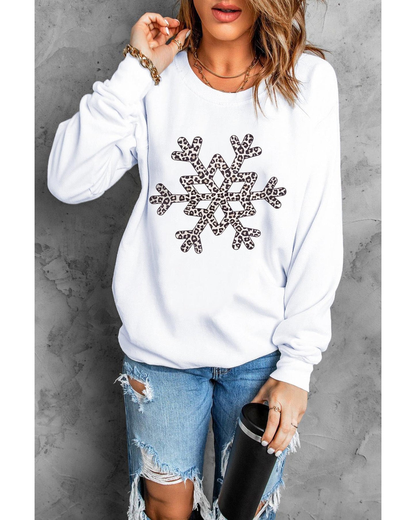 Azura Exchange Leopard Snowflake Pullover Sweatshirt - M