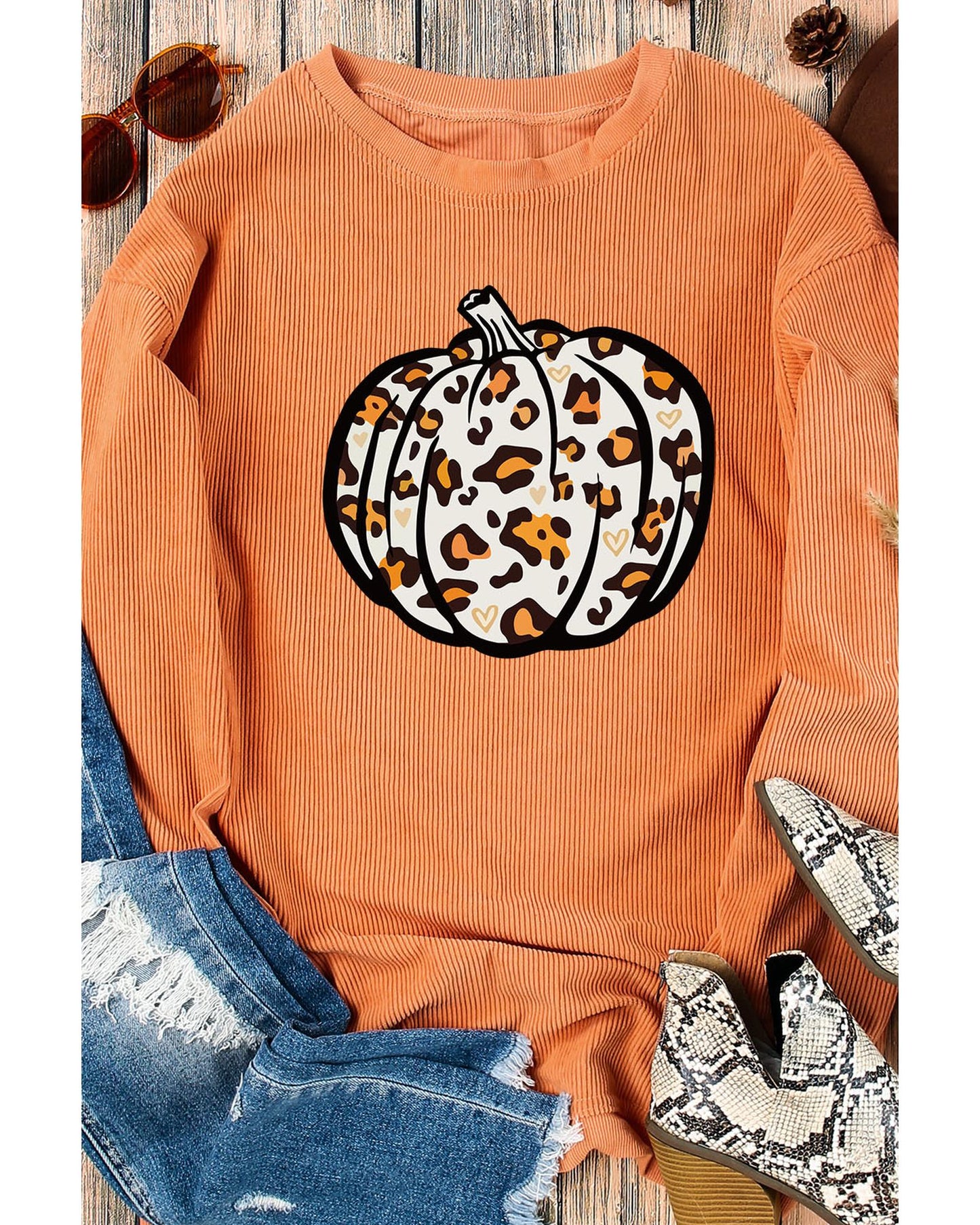 Azura Exchange Leopard Graphic Corded Sweatshirt - M