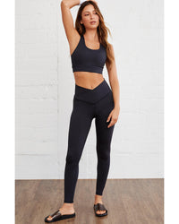 Azura Exchange Black Arched Waist Seamless Active Leggings - M