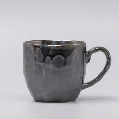 Mug in a Gift Box 260ml Black Drip Glaze