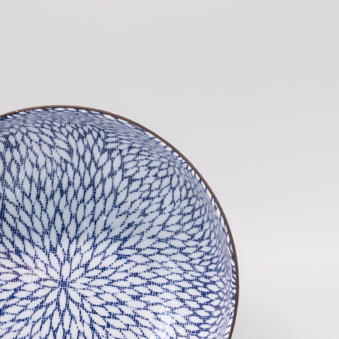 Bowl 17.8cm Chrysanthemum Design