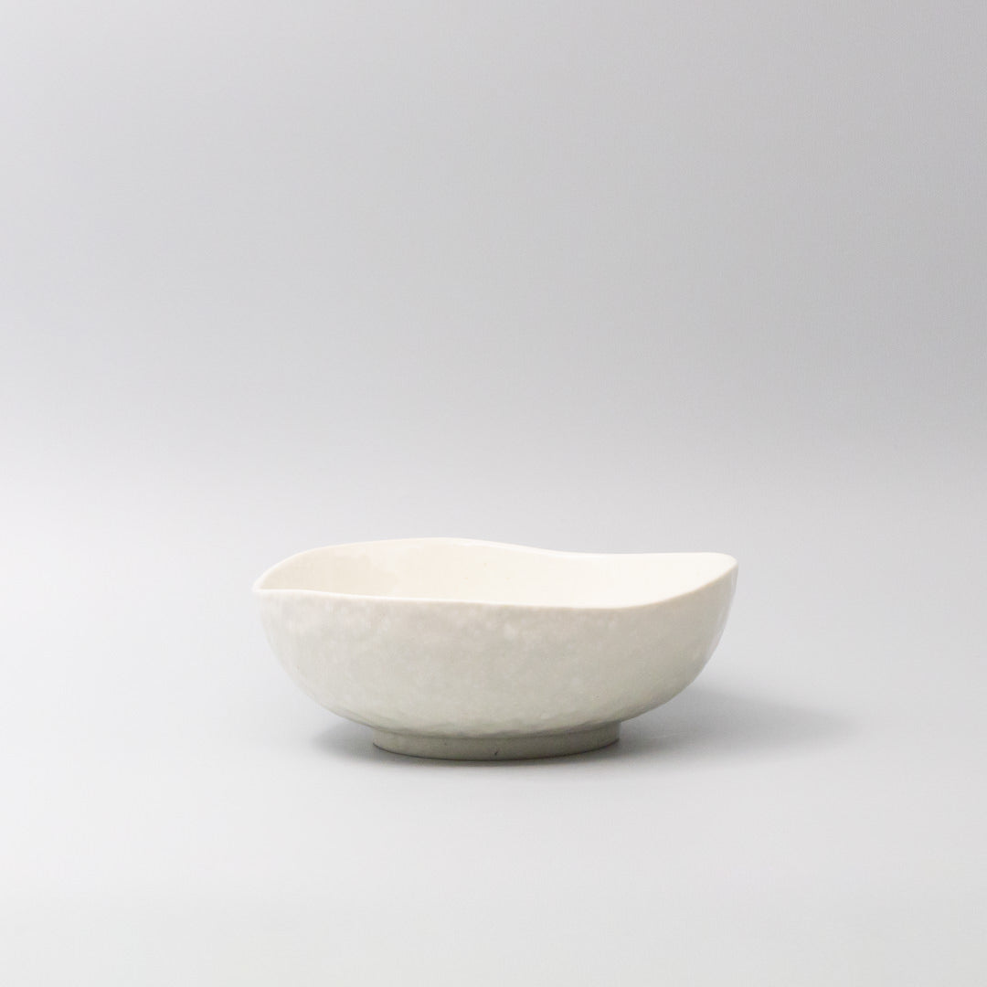 Bowl Organic Shape 20cm Kanso Soft White Glaze