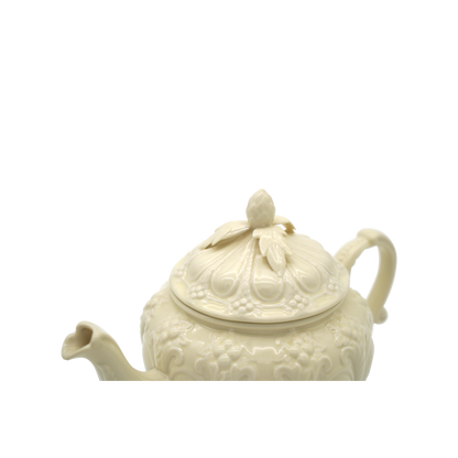 Faubourg Embossed Tea Gift Set