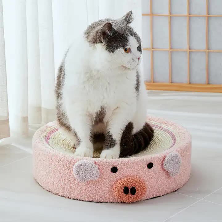 Pink Pig Cat Scratcher Bed - Cute Animal Design Sisal Pad for Scratching & Resting 40*40*10cm