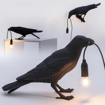 Black Bird Standing Shape Nordic Resin Bird Wall Lamp - Creative Animal Bedside Decorative USB Night Light, Stylish Bird Perched Lamp for Bedroom and Living Room