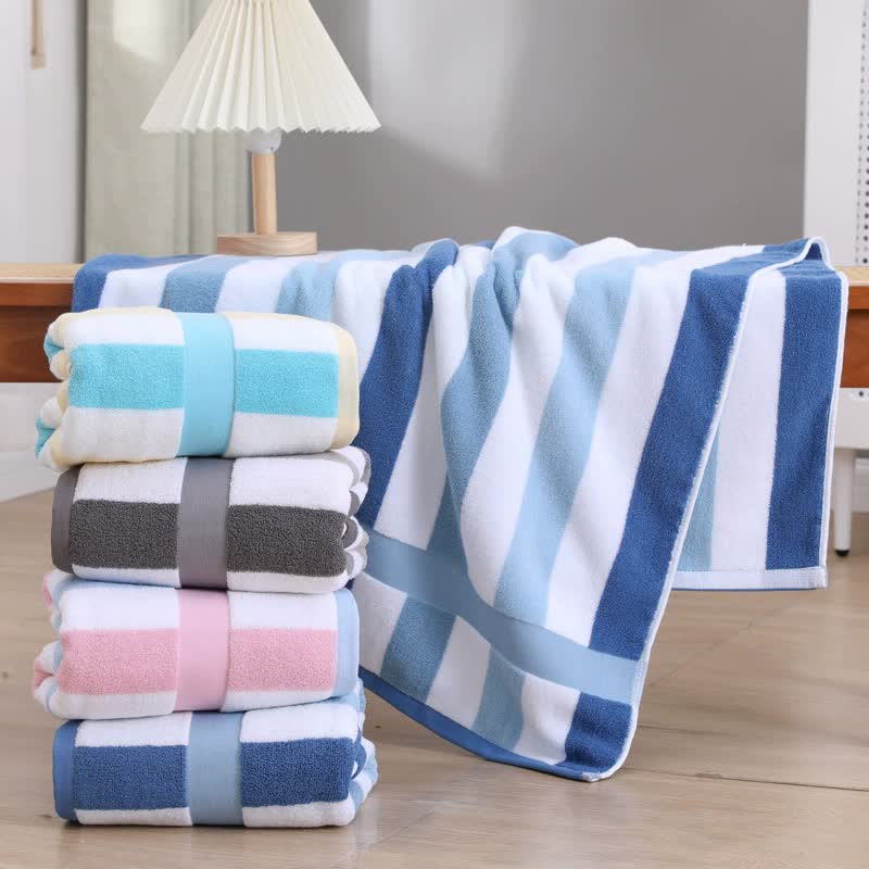 Emerald Ultra-Absorbent Long-Fiber Cotton Large Bath Towel- Perfect for Home, Hotel, and Beauty Salons 140cm*70cm