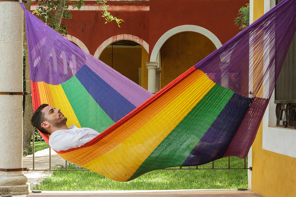 The Power nap Mayan Legacy hammock in Rainbow Colour